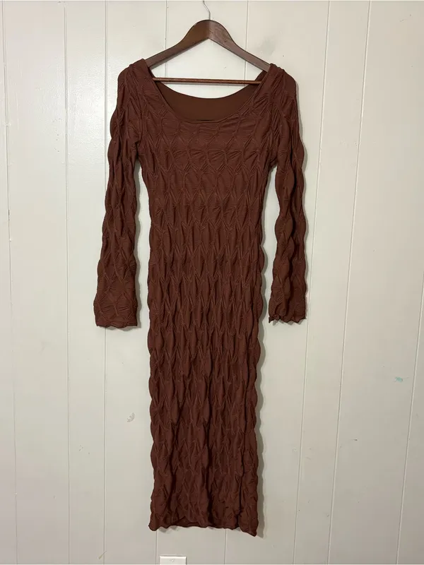 See You Monday Textured Midi Dress Brown Long Sleeve Bodycon Size L NWT - Image 8