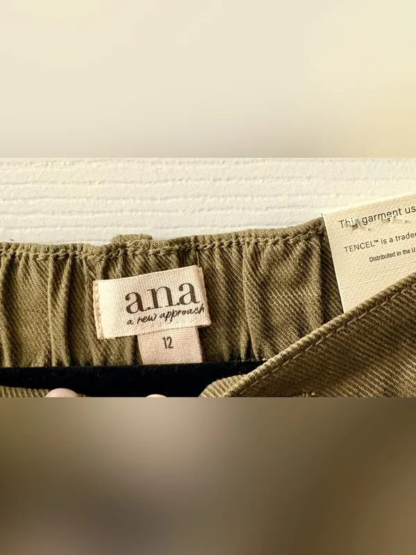 a.n.a Olive Wide-Leg Highest Rise Pants size 12 NWT - Image 4