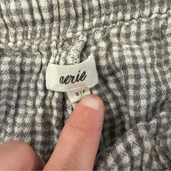 Aerie Soft Gauze Button Up Pajama Top & High Waisted Boxer Set Womens Small Gray - Image 10