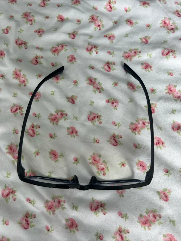 Cosplay Office Siren Black Rectangular Eyeglasses - Image 3