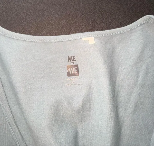 PacSun NWOT! - Me to We - Faux Wrap Top - Light Blue, Medium - Image 3