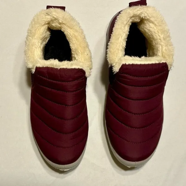 Red/Maroon Waterproof Non - Image 5