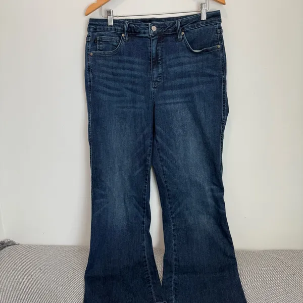Judy Blue Straight Fit Jeans 15/32 - Image 2