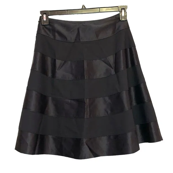 Cache 100% Silk Black Tiered A-Line Skirt Satin Panel‎ Cocktail Skirt Size 2 - Image 3