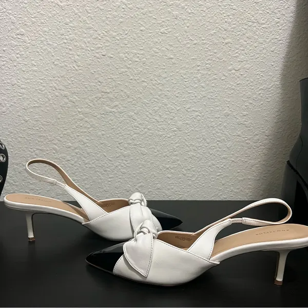Ann Taylor Black and White Bow Heels - Image 4