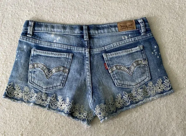 Levi's Jean Shorty Shorts - Image 2