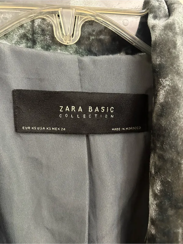 Zara Basic Collection Green Crushed Velvet Open Blazer Pockets Extra Small - Image 6