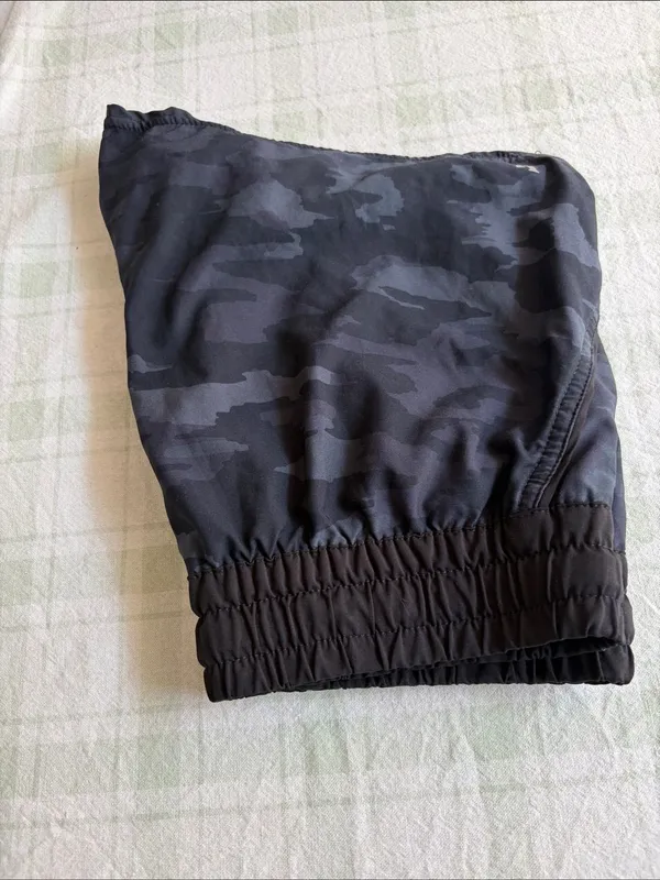 Vuori Women’s Black Camo Athletic Shorts - Image 3
