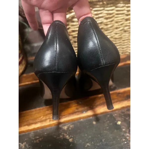 Coach Black Leather Patent Cap Toe Pumps 7.5 Y2K Office Siren Heels - Image 5