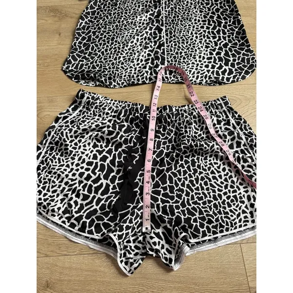 NWOT‎ Womens Loft black white leopard print satin button up shorts pajamas MP SP - Image 9