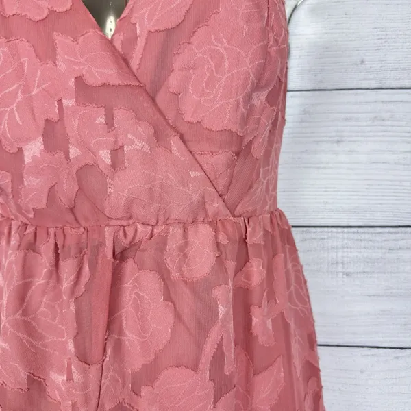 Lulus‎ Days of Beauty Rusty Rose Burnout Floral Surplice Jumpsuit Sz Small Party - Image 6