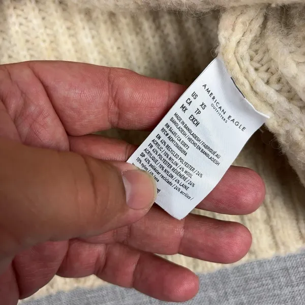 American Eagle Cardigan Sweater Womens XS White Cable Knit Cottage Comfy Fall - Image 6