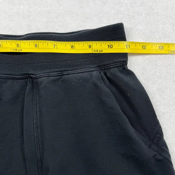 Lululemon LA Sweat Short Women’s Size 2 Black Rainbow Speckle High Rise - Image 5