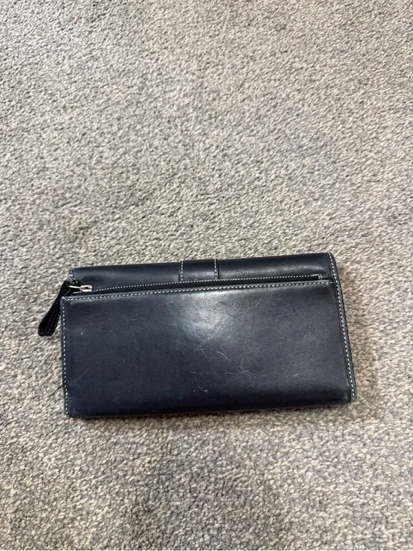 Vintage Coach Signature Black Leather Slim Trifold Long Wallet - Image 2