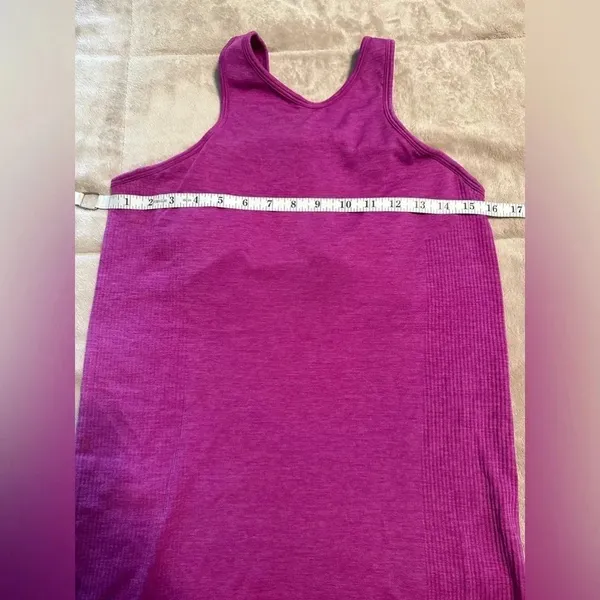 Lululemon Seamlessly Covered Tank Women’s Size 10 Purple Active Running Workout - Image 3