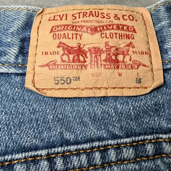 Vintage Levis 550 Womens Size 18 M Jeans Relaxed Tapered Classic Blue Denim - Image 4