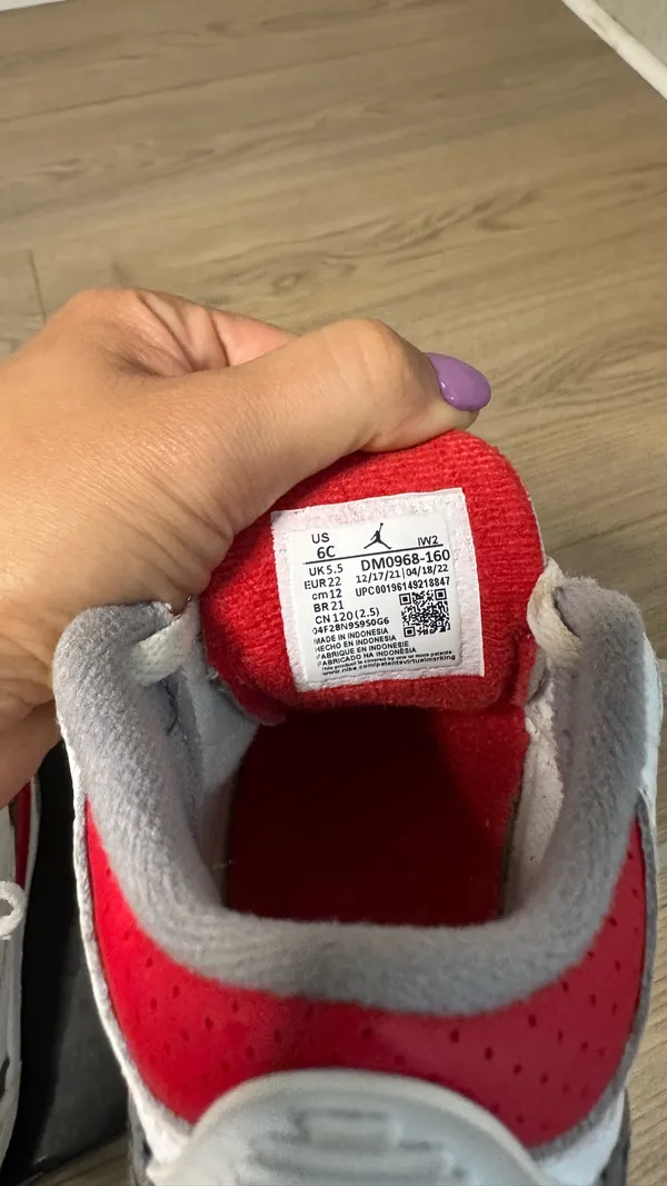 Air Jordan Retro 3 - Image 6