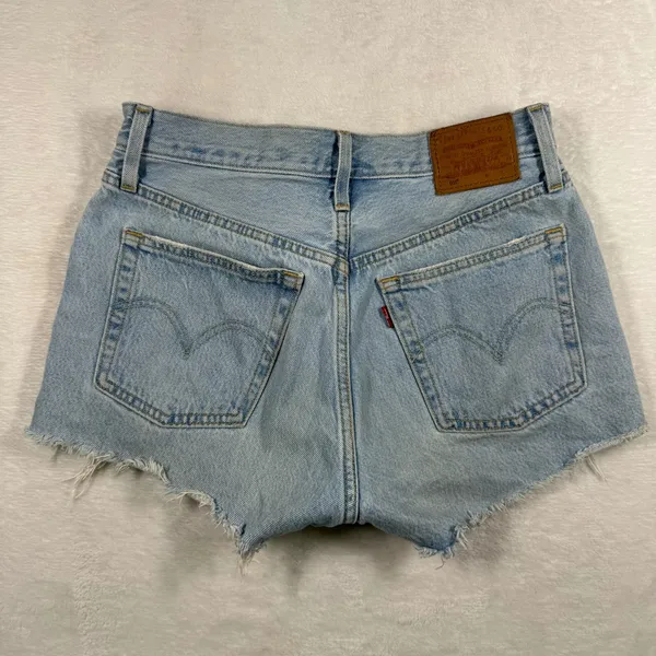 Levis Premium 501 Original Light Wash High Rise Cut Off Denim Shorts Womens 26‎ - Image 15