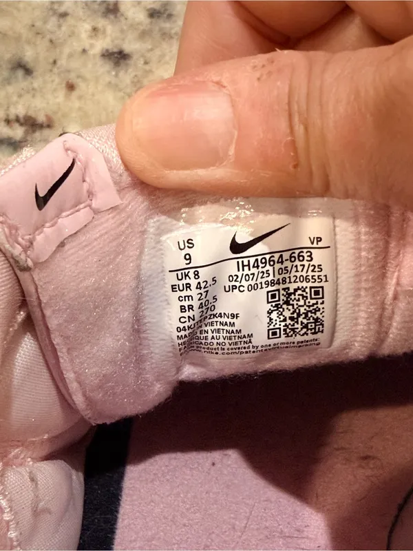 Nike Men’s/ Unisex Total 90 III in Pink Foam Lifestyle Low Profile Sporty - Image 10