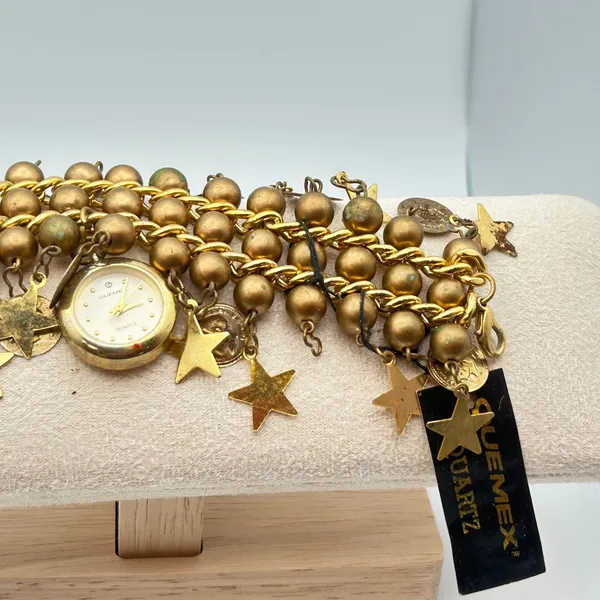 Vintage Enmex‎ Quartz Charm Bracelet Watch – Gold Tone Stars & Coins Boho - Image 7