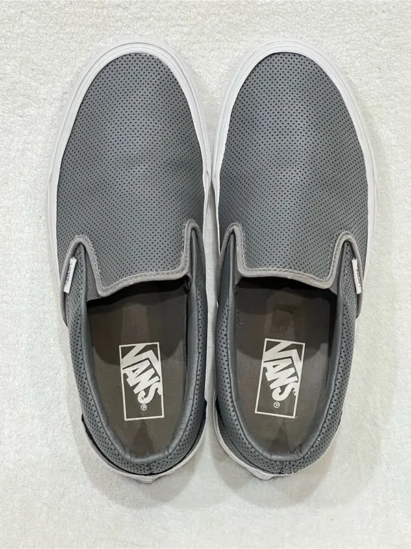 Vans Classic Grey Perf Leather Slip-On in Smoked Pearl Unisex Women’s Size 9.5 - Image 2