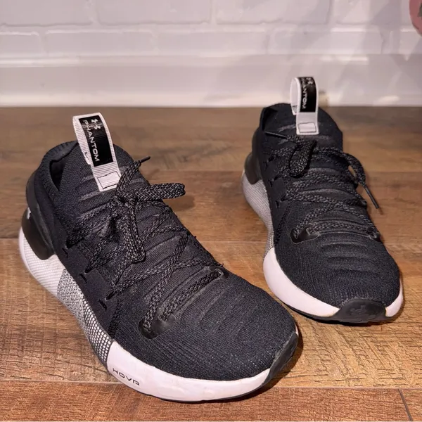 Under Armour Women's HOVR Phantom 3 - Image 2