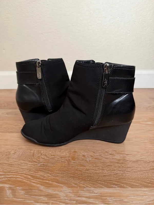 Anne Klein Sport Women's Black Comfort Zip Wedge Ankle Bootie, Size 6M - Image 5