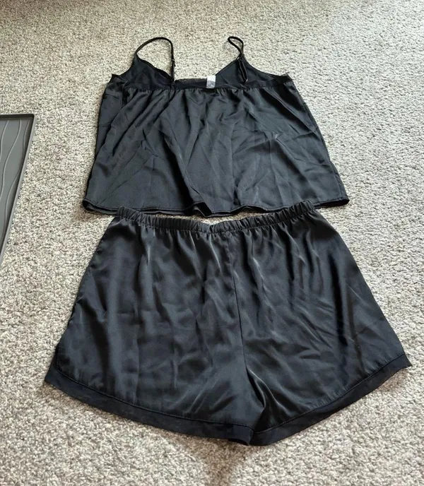 Target Black satin pajama set - Image 5