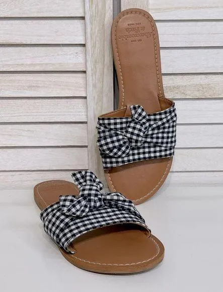 Abercrombie Gingham Sandals - Image 2
