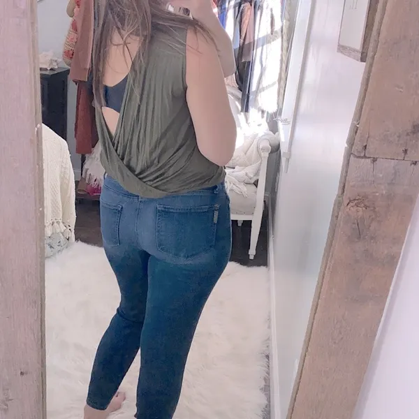 Lulus small olive green top - Image 3