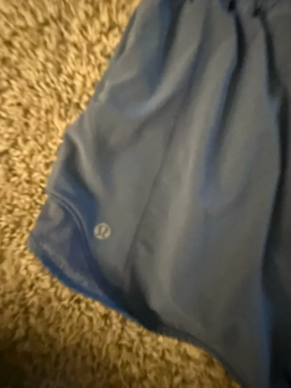 Hotty Hot Lululemon Shorts High-Rise Lined 4" 2 blue - Image 3