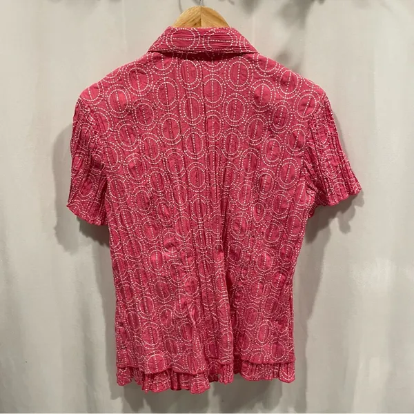 Vintage 90’s-y2k pink white embroidered crinkle short sleeve scallop hem blouse - Image 6