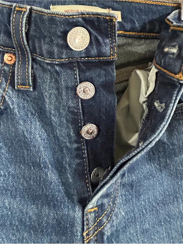 Levi's Wedgie Straight Leg Classic Blue Jeans Button Fly WOMEN’S SIZE 24 Waist - Image 5