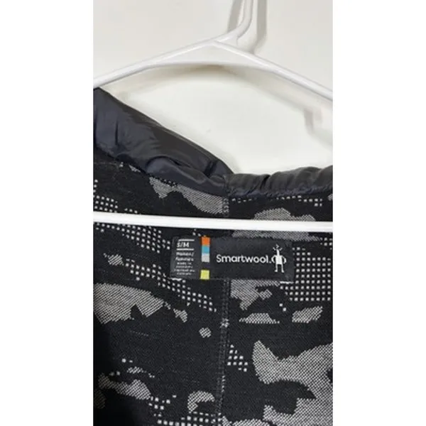 Smartwool Women's Urban Upslope Insulated Reversible Poncho Black Camo Size S/M - Image 12
