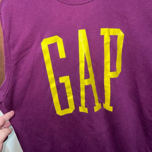 GAP Men's Crewneck Sweatshirt in Purple and Yellow Sz Medium - Image 4