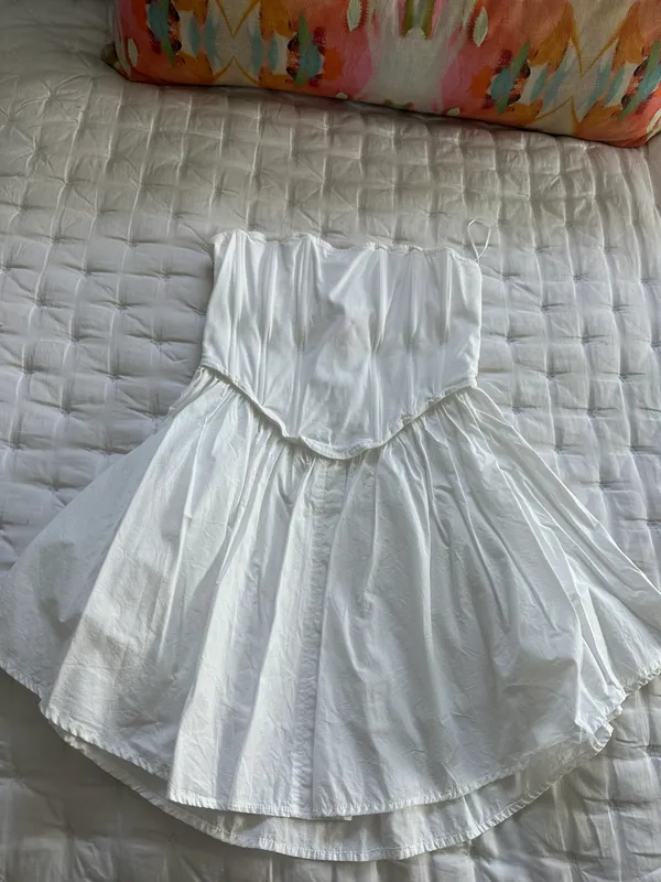 Strapless White Dress Size L - Image 4