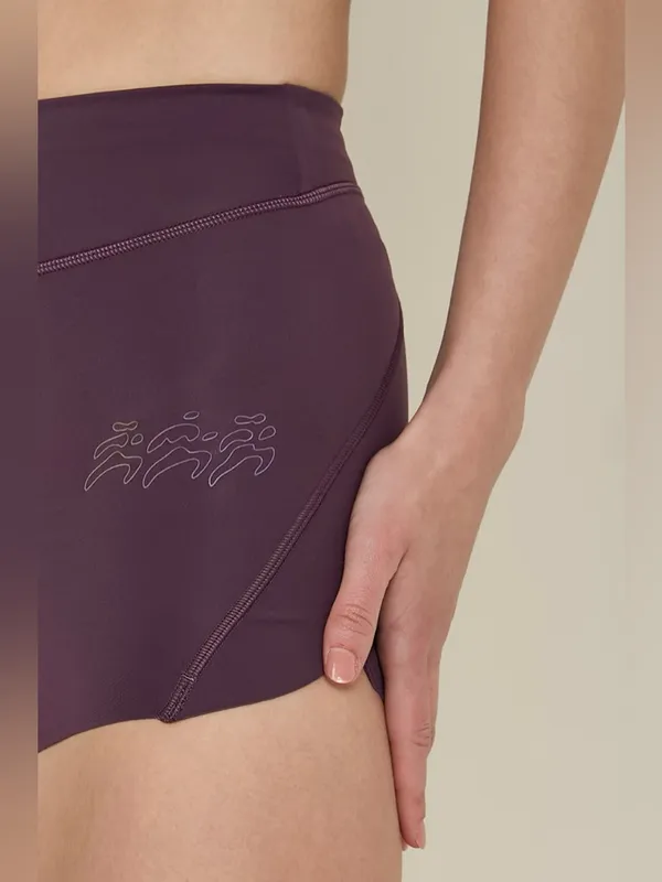 Lululemon Nulux Tight-Fit High-Rise Track Short 2.5" - Arctic Plum - 0 - Image 3