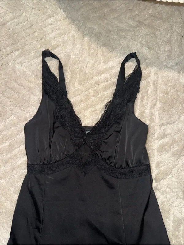 NWOT wild fable Black Lace-Trim Mini Slip Dress - Image 2