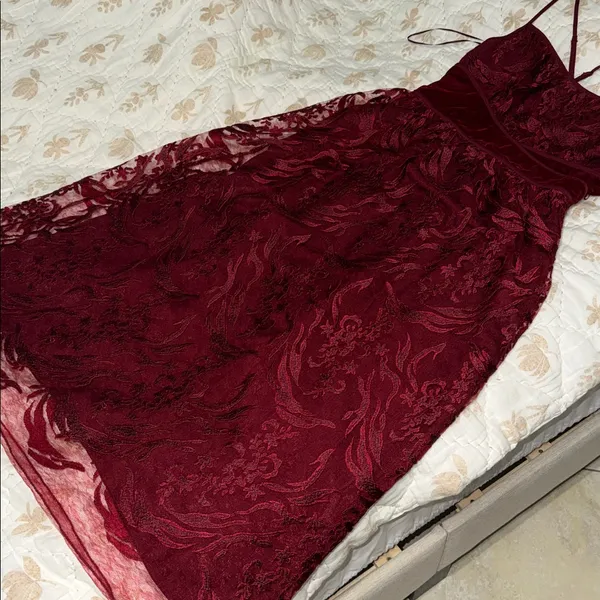 MSSP garnet velvet dress Red Size 6 - Image 2