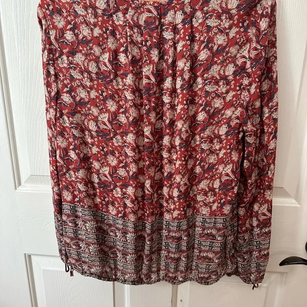 Lucky Brand Burgundy and Cream Patterned Blouse - Image 4
