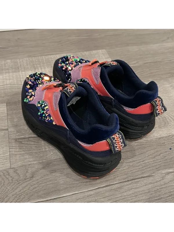 $140 UGG Women's CA805 Zip Stellar Sequin Suede Sneakers size 7 - Image 5