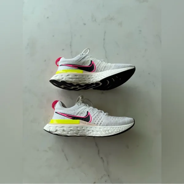 Nike - Image 5