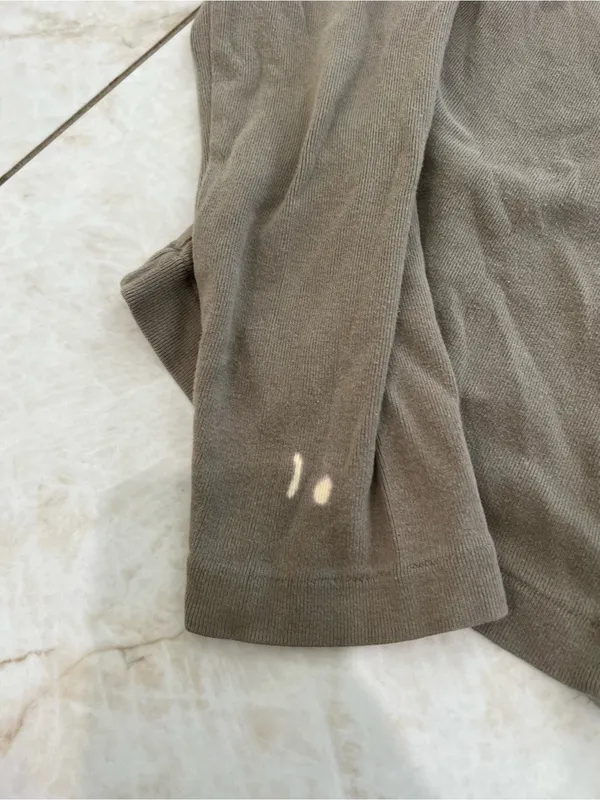 Abercrombie & Fitch Khaki Green Cotton Cardigan Size Medium - Image 3