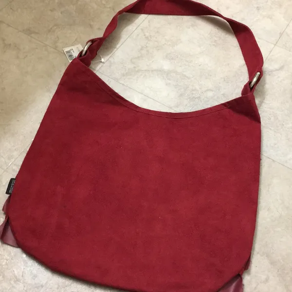 MURVAL Red Suede Bag - Image 4