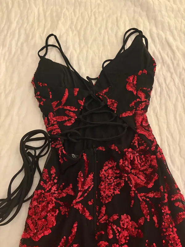 Windsor Angela Floral Sequin Dress - Image 6