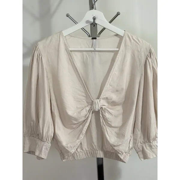 YFB Young Fabulous Broke Women Miranda Linen Blend Knot Crop Top Oatmeal Beige M - Image 2