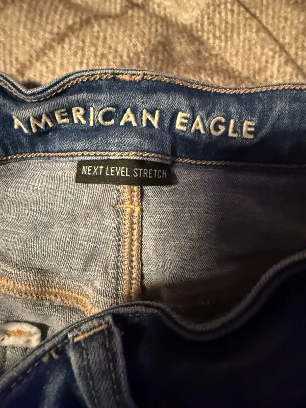 American Eagle Distressed Shorts size 12 - Image 3