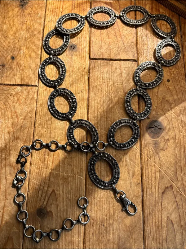Oval Link Chain Belt Black - Image 3