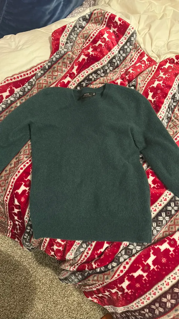 Apt. 9 vintage cashmere sweater - Image 3