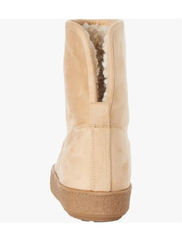 NEW Amazon Essentials Faux Fur Lined Shearling Boots Pull - Image 2